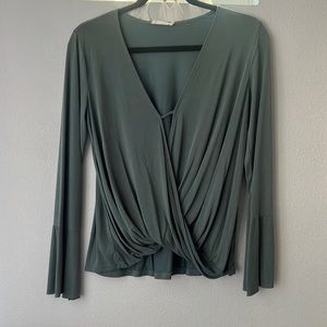 Pretty green/gray blousy top